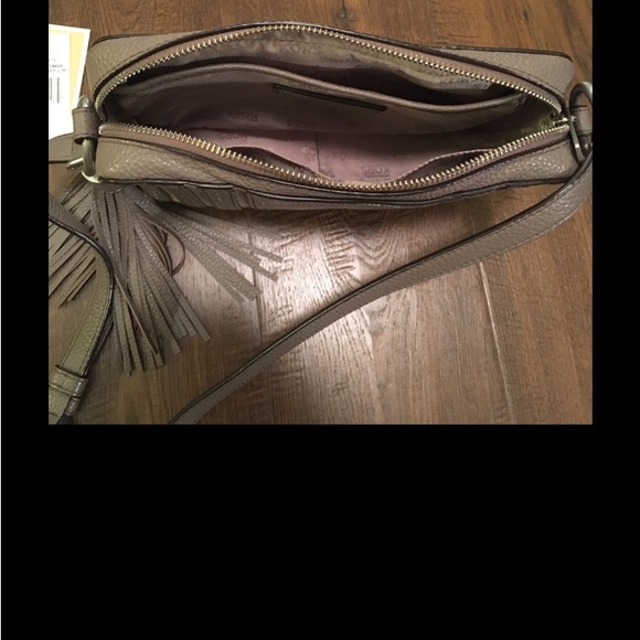 Michael Kors crossbody with matching Bedford wallet in Cinder. - Picture 8 of 14